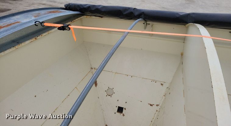 image for item DL7850 Friesen 240 seed tender