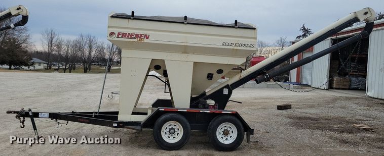 image for item DL7851 2009 Friesen 240RT seeder