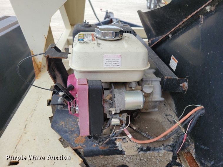 image for item DL7851 2009 Friesen 240RT seeder