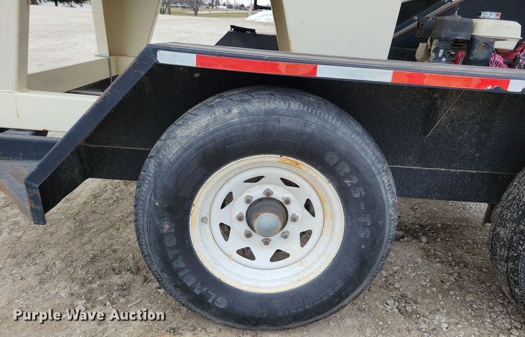 image for item DL7851 2009 Friesen 240RT seeder