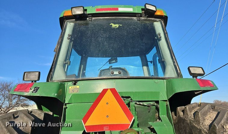 image for item DM1501 1993 John Deere  7600 MFWD tractor