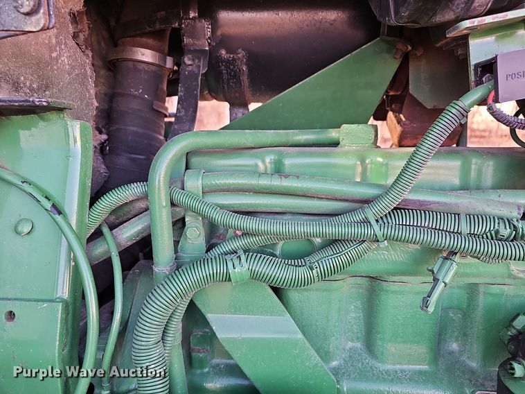 image for item DM1501 1993 John Deere  7600 MFWD tractor