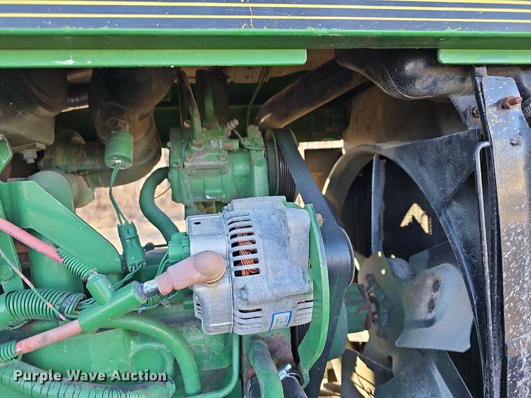 image for item DM1501 1993 John Deere  7600 MFWD tractor