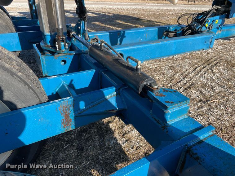 image for item DP0290 Kinze  2600 split row no-till planter