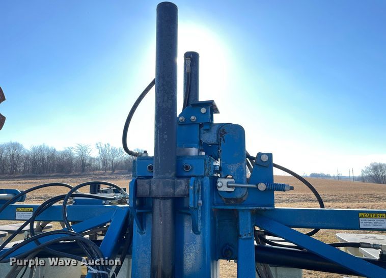 image for item DP0290 Kinze  2600 split row no-till planter