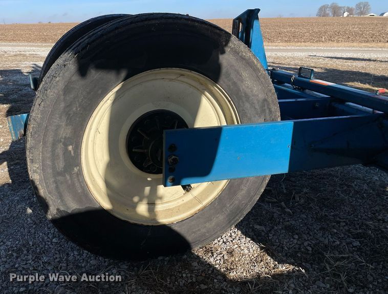 image for item DP0290 Kinze  2600 split row no-till planter