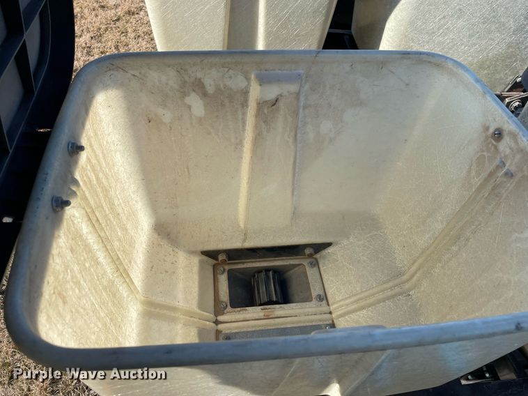 image for item DP0290 Kinze  2600 split row no-till planter