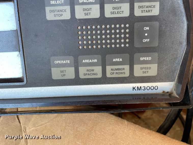 image for item DP0290 Kinze  2600 split row no-till planter