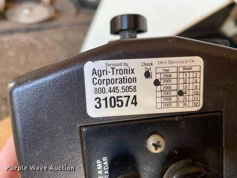 image for item DP0290 Kinze  2600 split row no-till planter