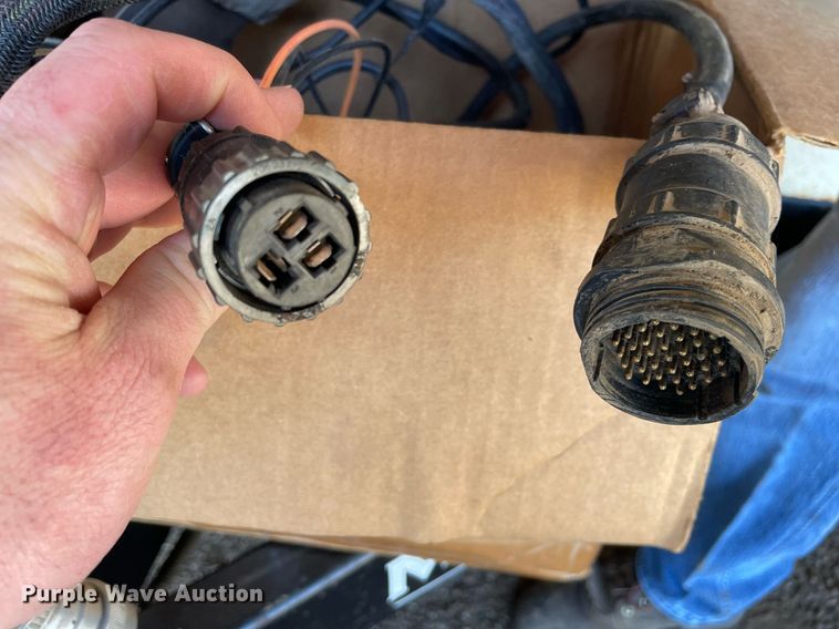 image for item DP0290 Kinze  2600 split row no-till planter