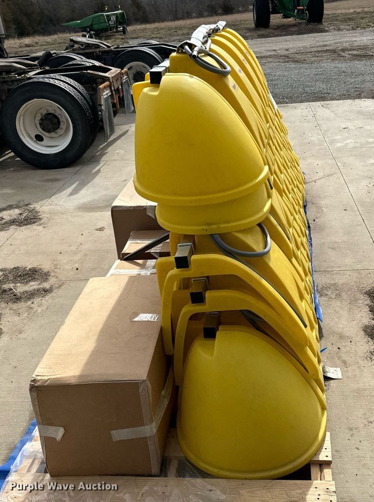 image for item DQ6713 Willmar Fabrication Redball SPK645 sprayer attachment