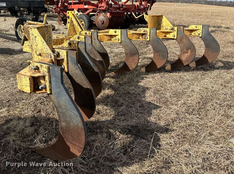 image for item DQ6714 Big Ox V-ripper