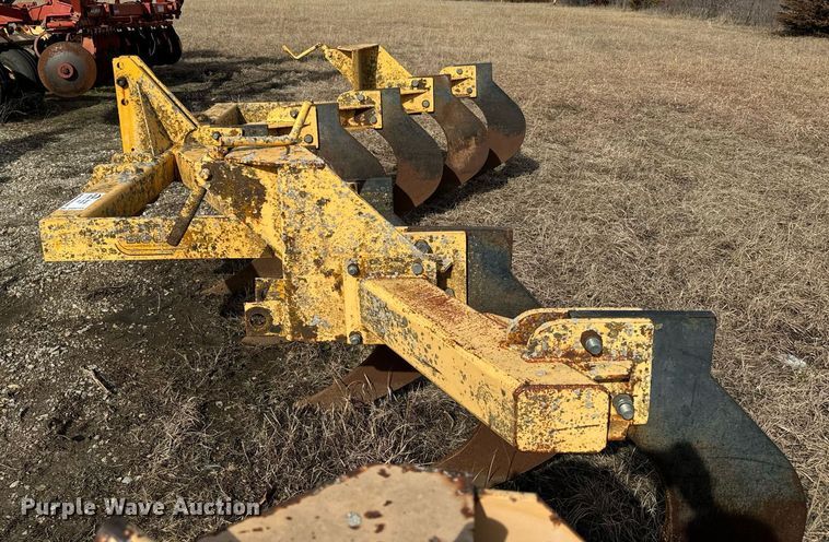 image for item DQ6714 Big Ox V-ripper