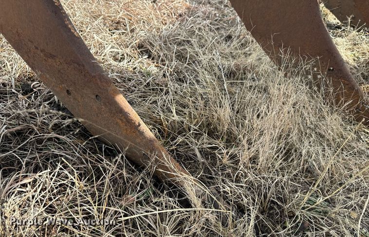 image for item DQ6714 Big Ox V-ripper