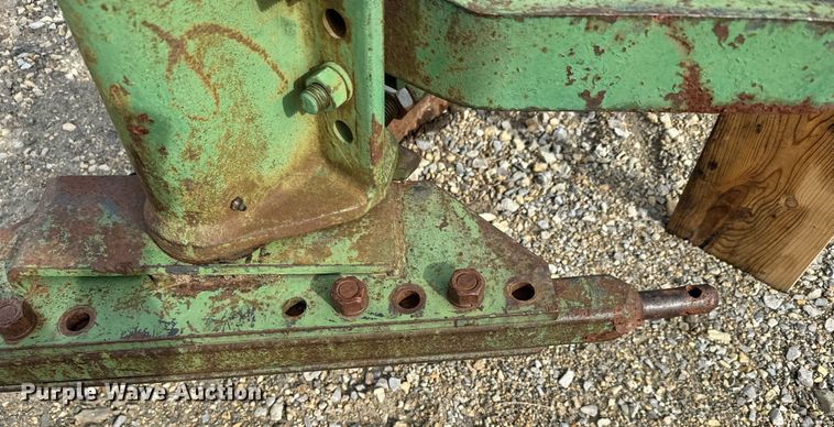 image for item DQ6716 John Deere F145 plow