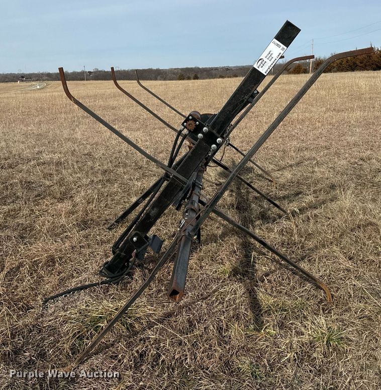 image for item DQ6717 Corn head reel