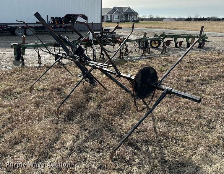 image for item DQ6717 Corn head reel