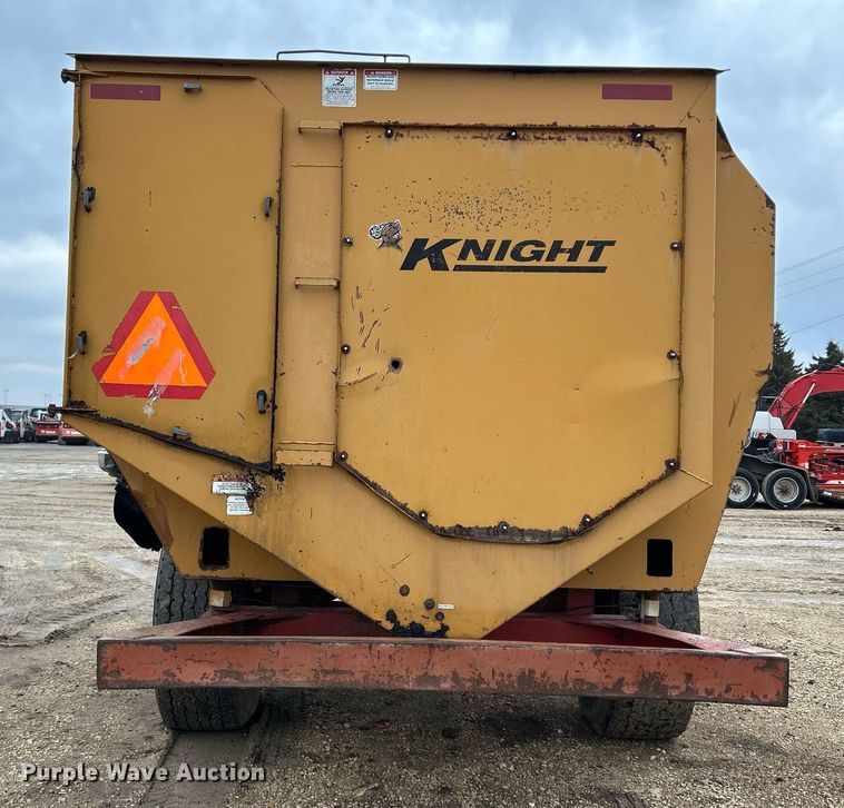 image for item DS0799 Kuhn Knight  3036 feed mixer