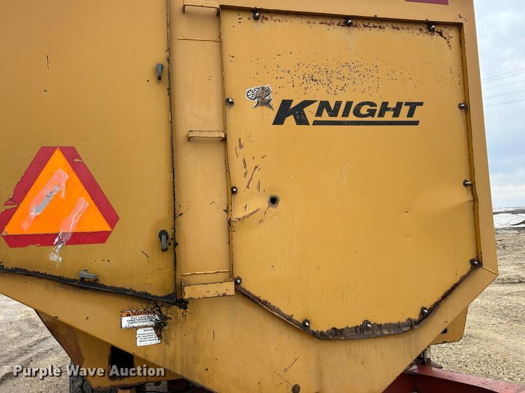 image for item DS0799 Kuhn Knight  3036 feed mixer