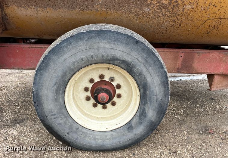 image for item DS0799 Kuhn Knight  3036 feed mixer