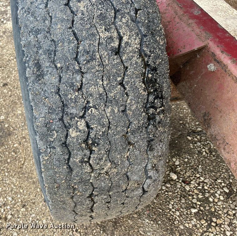 image for item DS0799 Kuhn Knight  3036 feed mixer