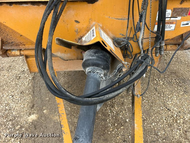 image for item DS0800 Kuhn Knight  3130 feed mixer