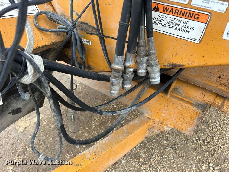 image for item DS0800 Kuhn Knight  3130 feed mixer