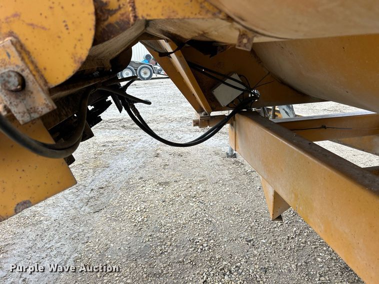 image for item DS0800 Kuhn Knight  3130 feed mixer