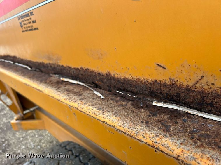 image for item DS0800 Kuhn Knight  3130 feed mixer