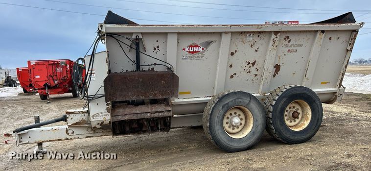 image for item DS0801 Kuhn Knight  8132 manure spreader