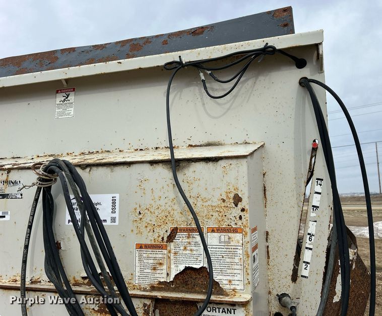 image for item DS0801 Kuhn Knight  8132 manure spreader