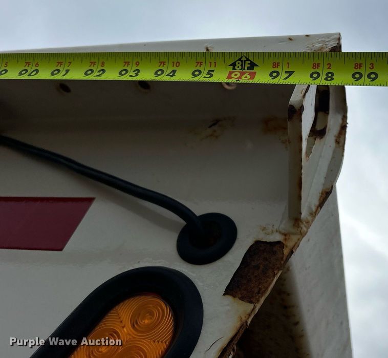 image for item DS0801 Kuhn Knight  8132 manure spreader