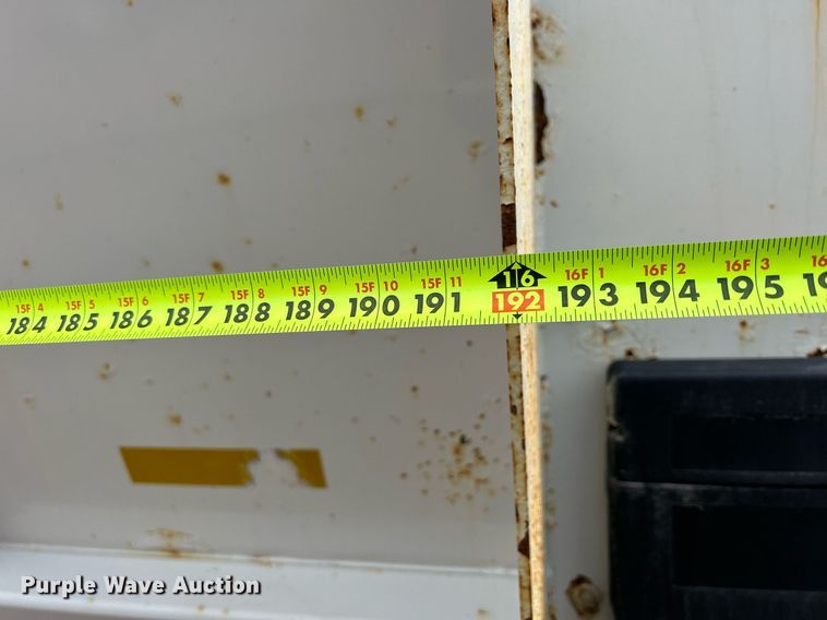 image for item DS0801 Kuhn Knight  8132 manure spreader