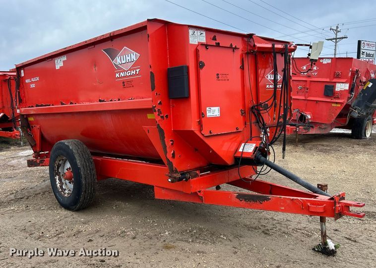 image for item DS0803 Kuhn Knight  3130 feed mixer