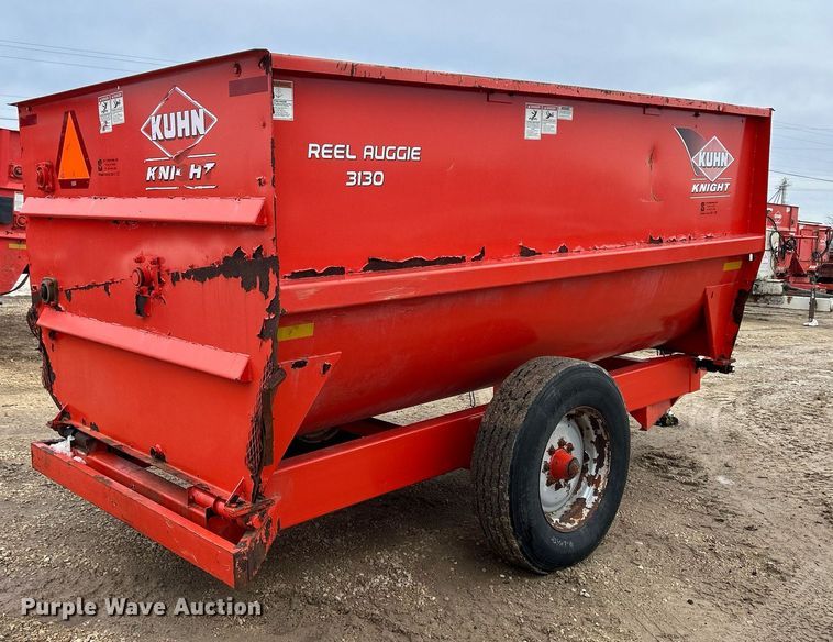 image for item DS0803 Kuhn Knight  3130 feed mixer