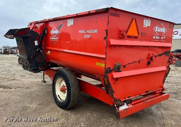 image for item DS0803 Kuhn Knight  3130 feed mixer