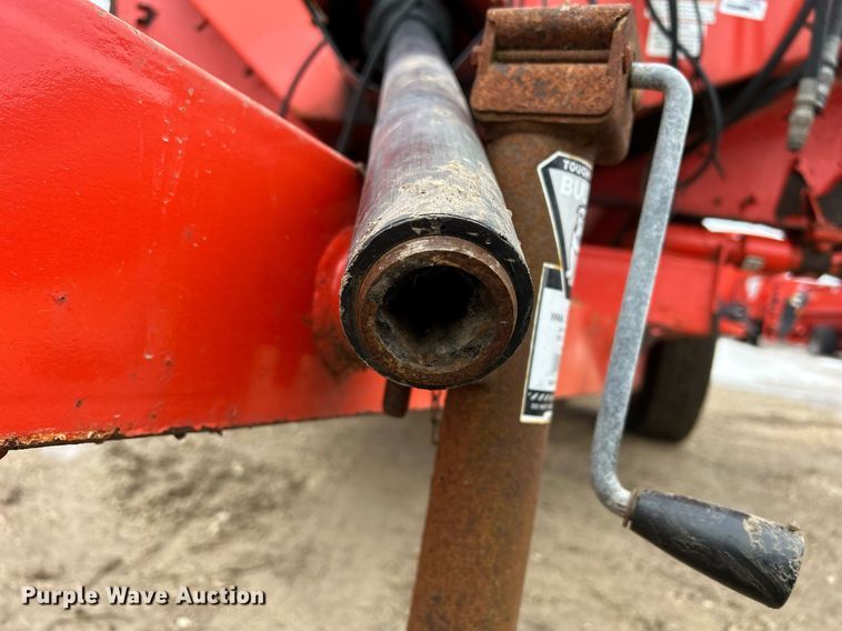 image for item DS0803 Kuhn Knight  3130 feed mixer