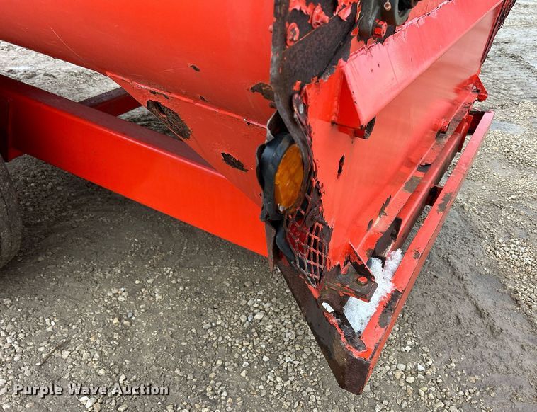 image for item DS0803 Kuhn Knight  3130 feed mixer