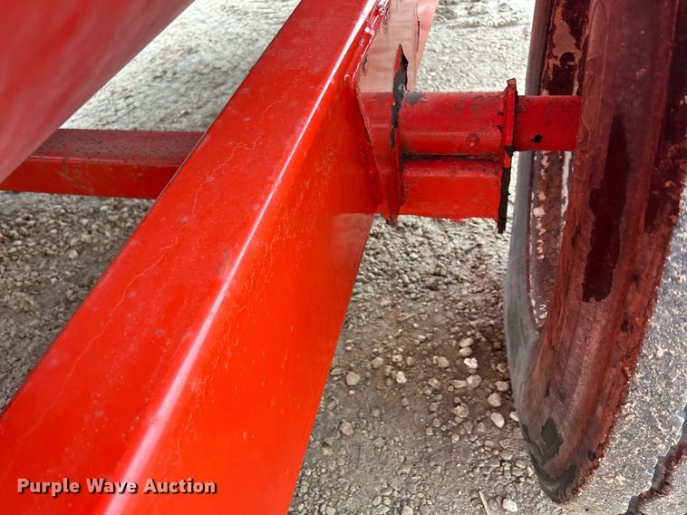 image for item DS0803 Kuhn Knight  3130 feed mixer