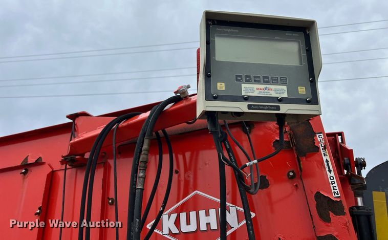 image for item DS0803 Kuhn Knight  3130 feed mixer