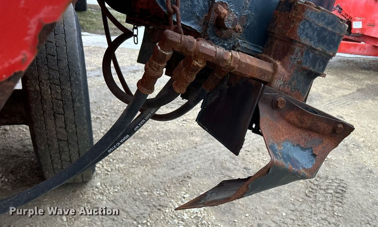 image for item DS0803 Kuhn Knight  3130 feed mixer