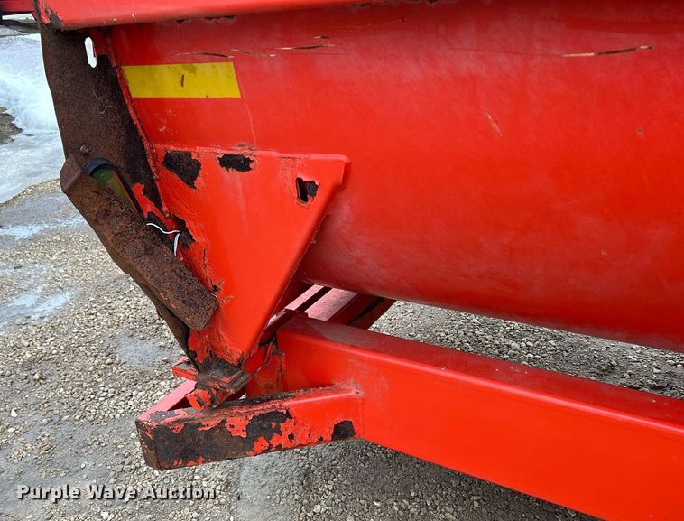image for item DS0803 Kuhn Knight  3130 feed mixer