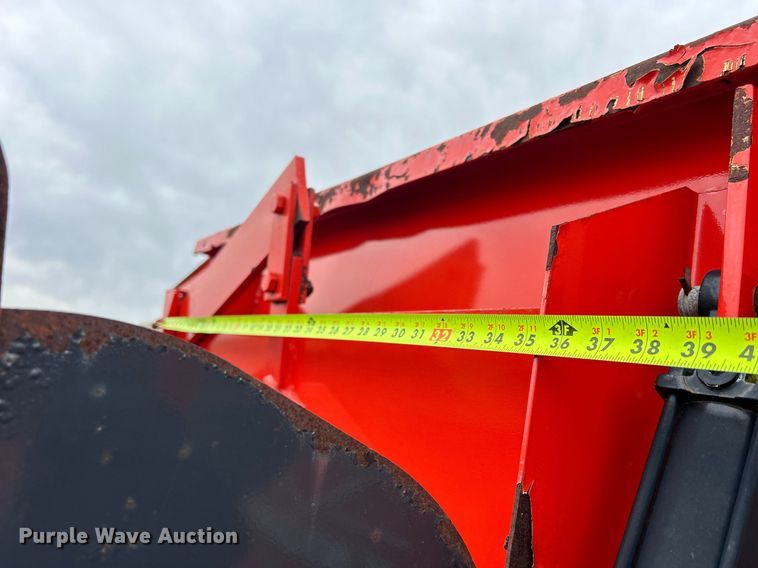 image for item DS0803 Kuhn Knight  3130 feed mixer