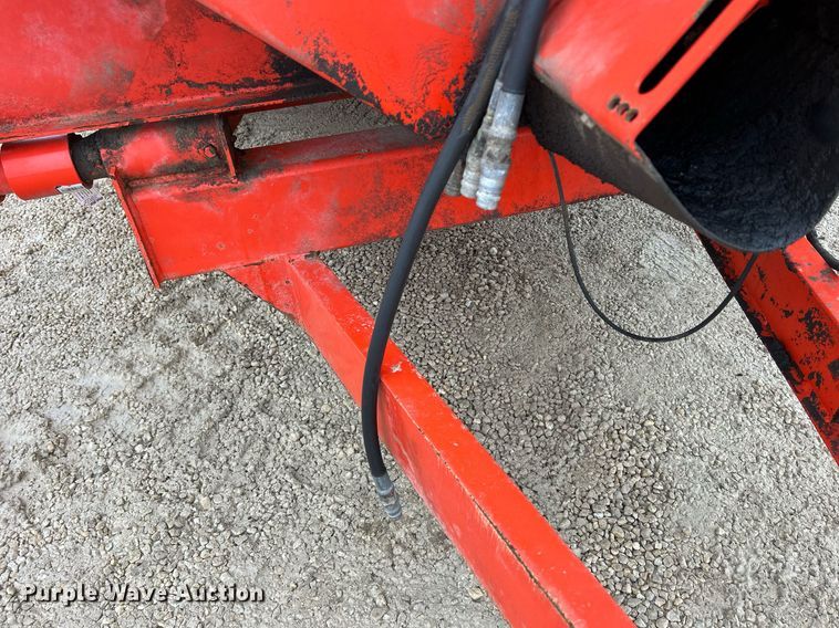 image for item DS0804 Kuhn Knight 3130 feed mixer