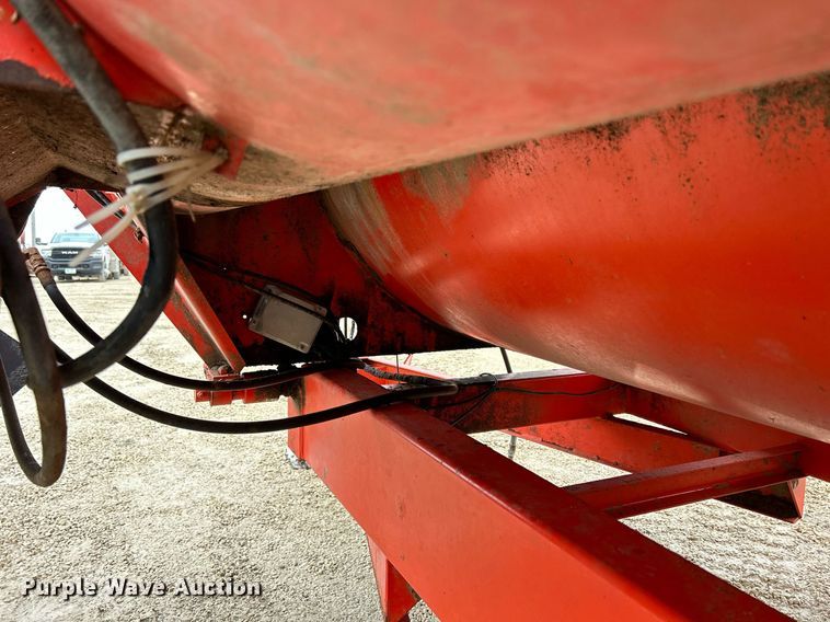 image for item DS0804 Kuhn Knight 3130 feed mixer