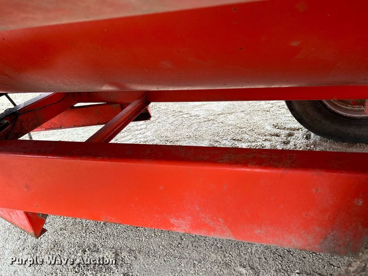 image for item DS0804 Kuhn Knight 3130 feed mixer