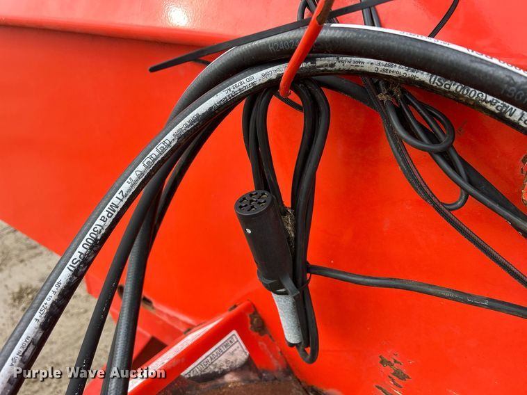 image for item DS0805 Kuhn Knight 3136 feed mixer