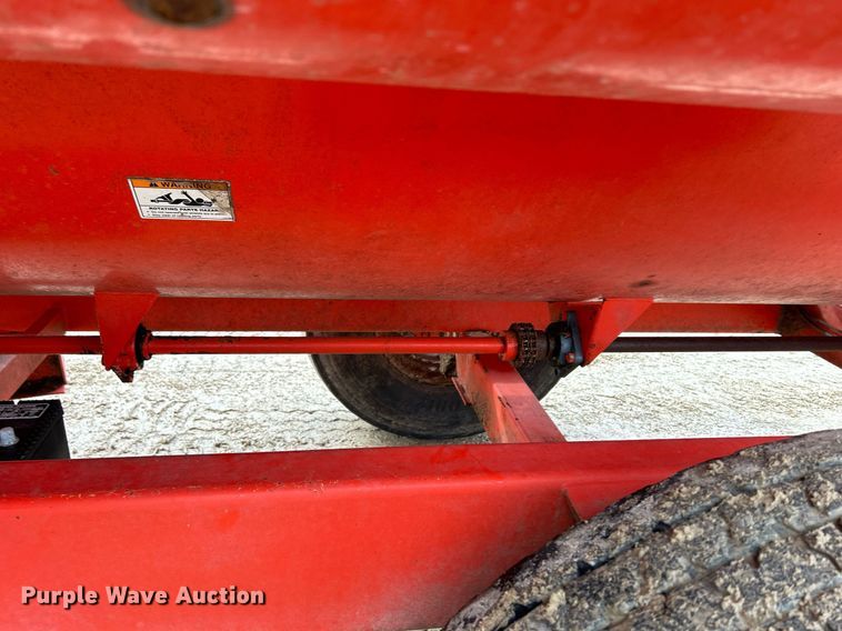 image for item DS0805 Kuhn Knight 3136 feed mixer