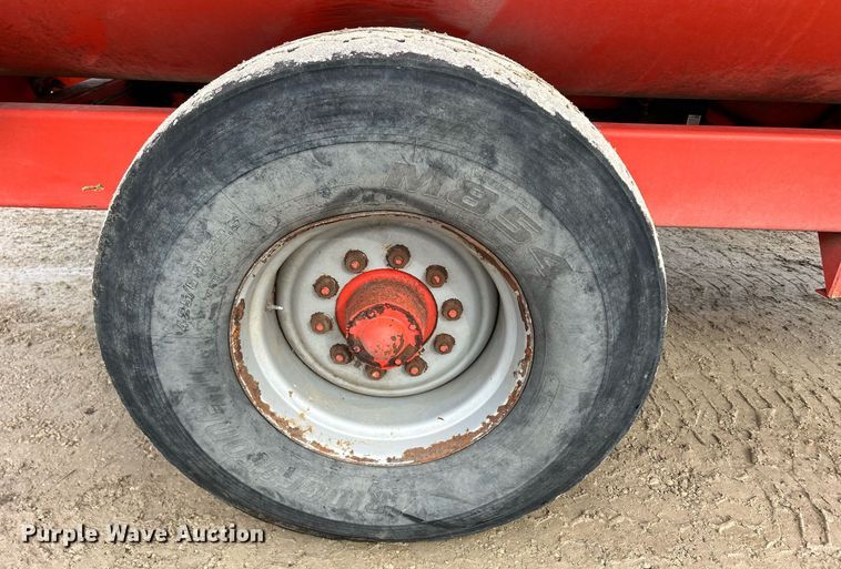 image for item DS0805 Kuhn Knight 3136 feed mixer