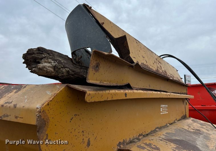 image for item DS0806 Knight 8024 manure spreader